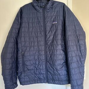 Patagonia Men’s Nano Puff Jacket in Navy aka Smolder Blue